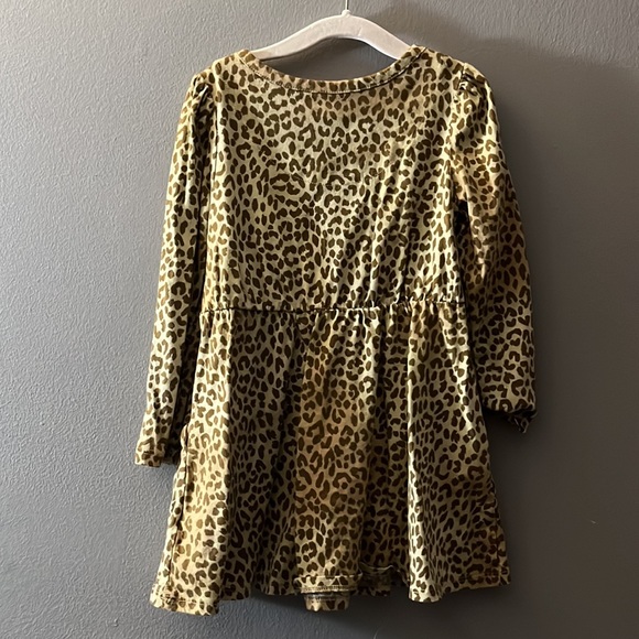 Lands’ End Toddler Leopard Dress with POCKETS - Picture 2 of 3